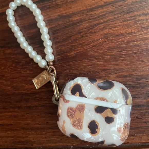 airpods 3 - Picture 2 of 2